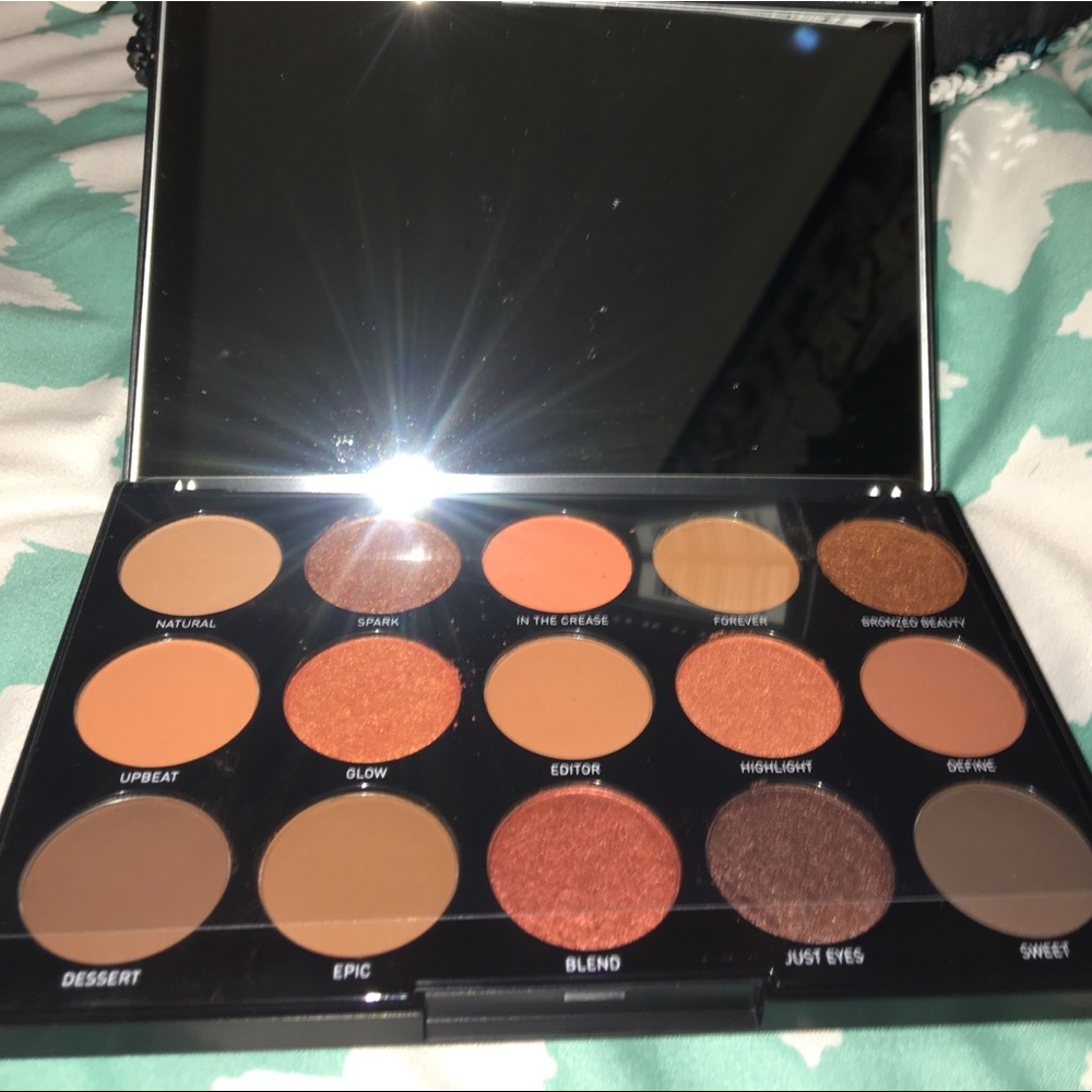 Morphe 15 DvEyeshadow Pallet